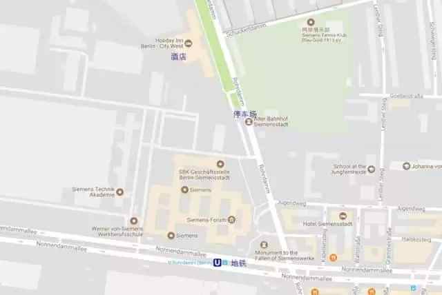 原来在德国柏林 住一家洲际旗下酒店的套房才不到200元